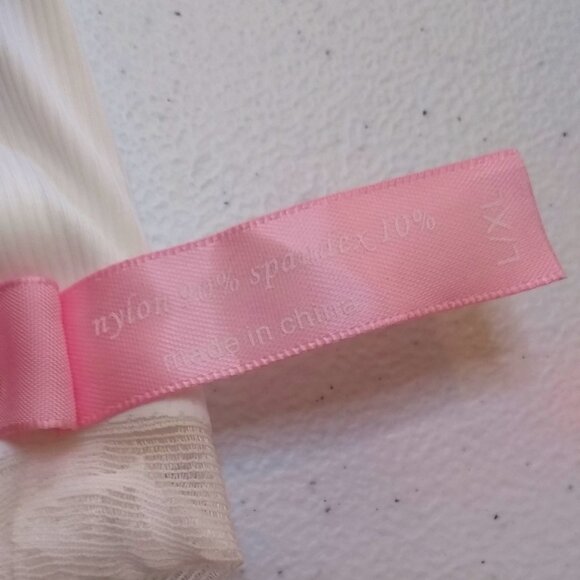 L/XL White Lace Boudoir Bralette w. Matching Floral Earrings! Feminine Seductive - Picture 13 of 14